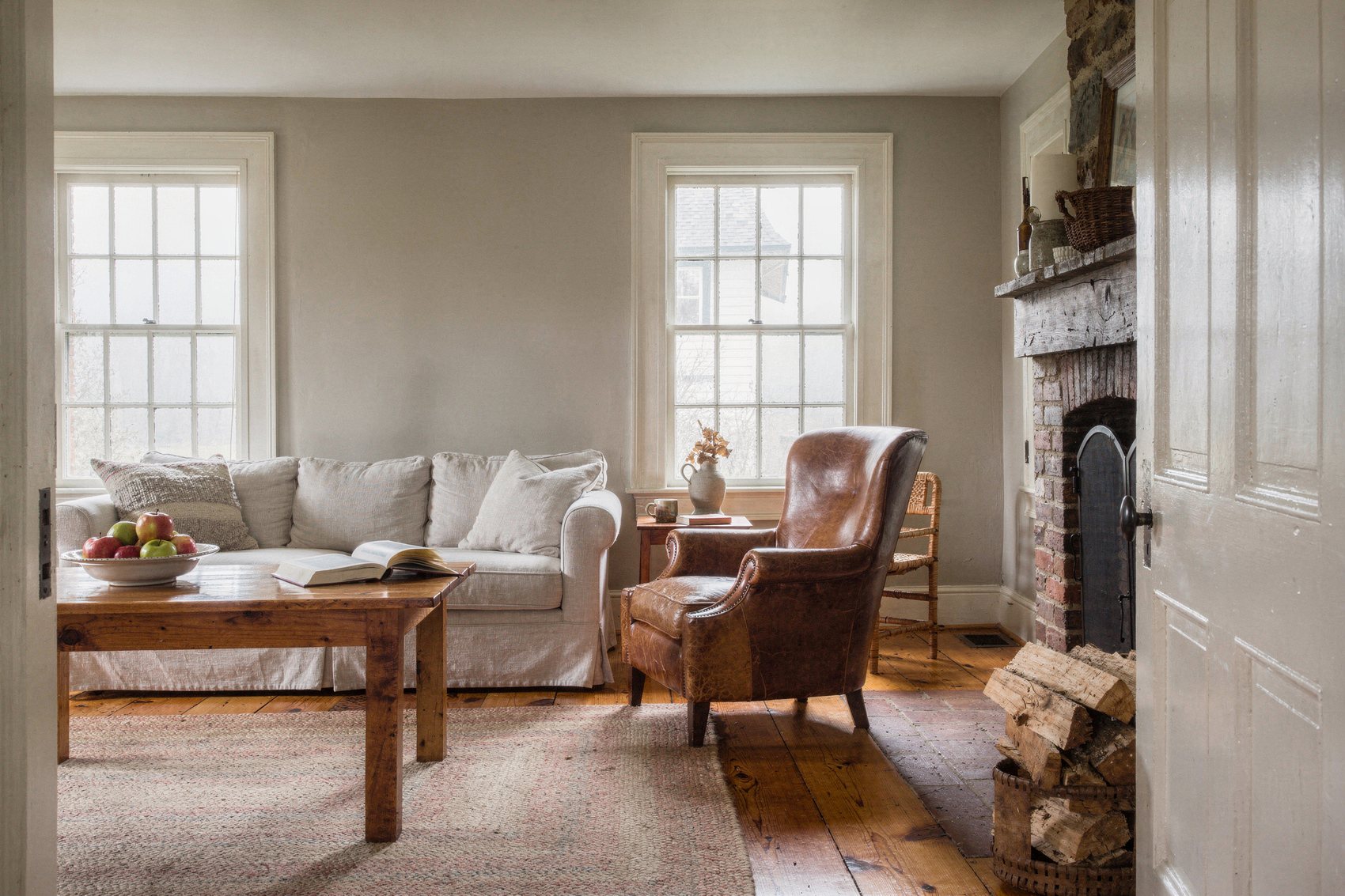 Blue Ridge: Living Room