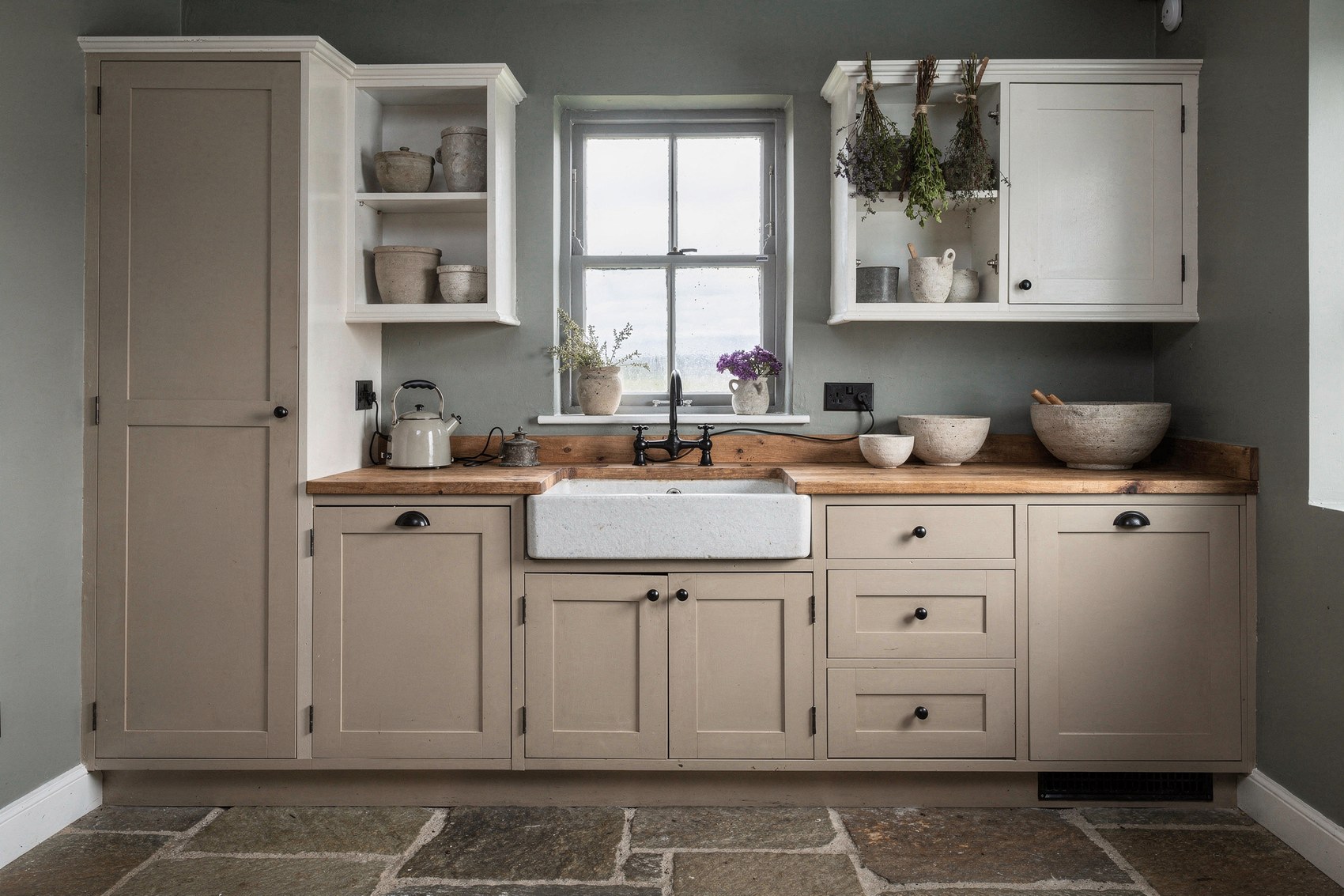 Earthy Organic: Kitchen
