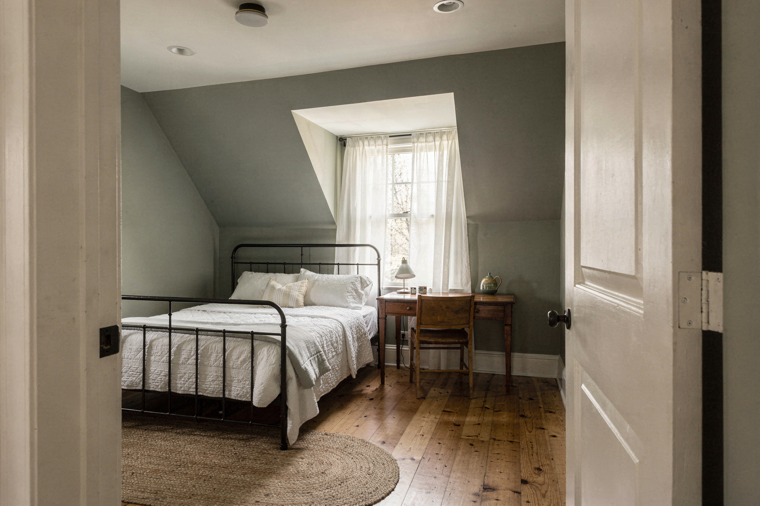 Fern & Russet: Guest Bedroom
