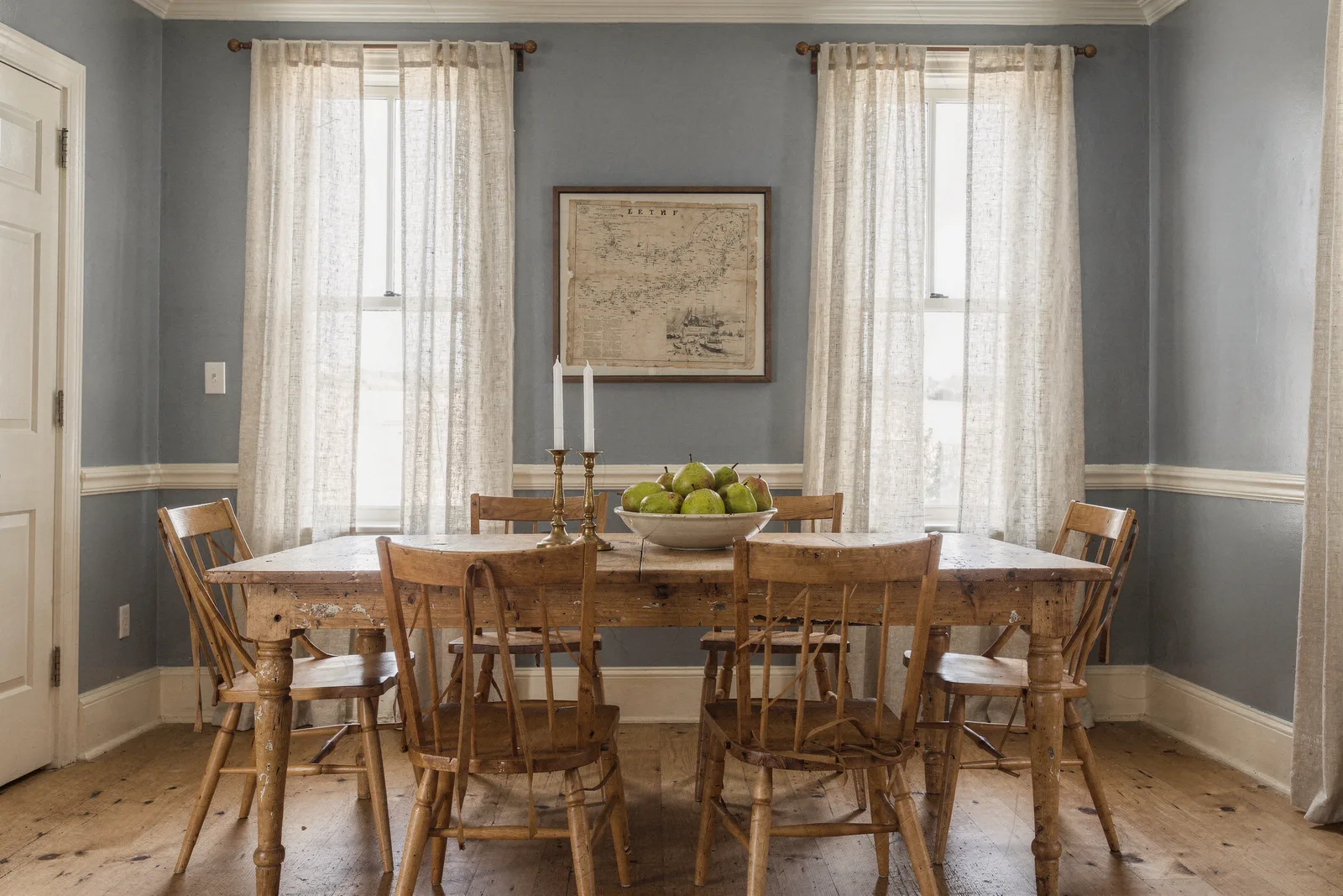 Naval: Dining Room